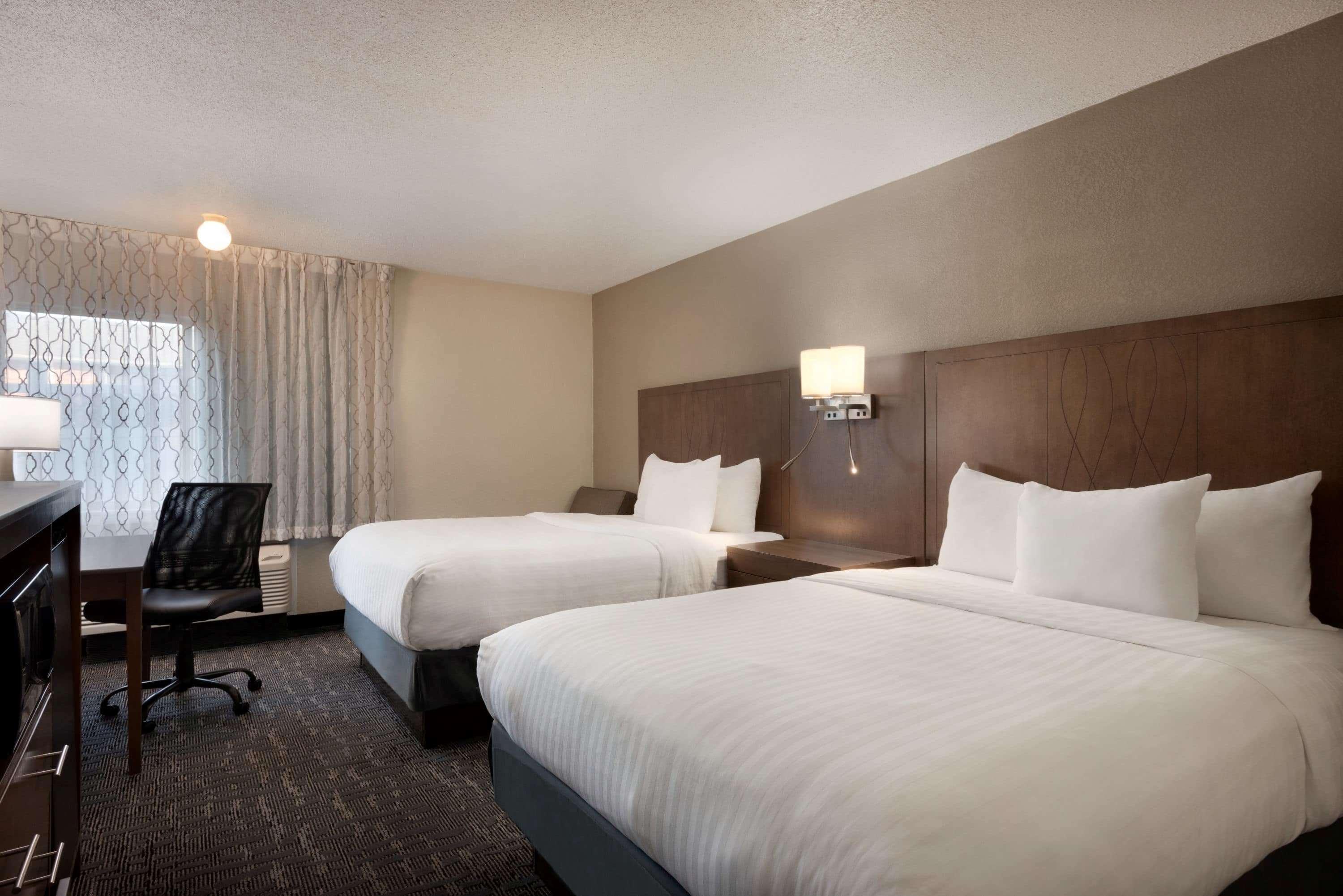 Baymont By Wyndham Des Moines North Hotel Exterior foto