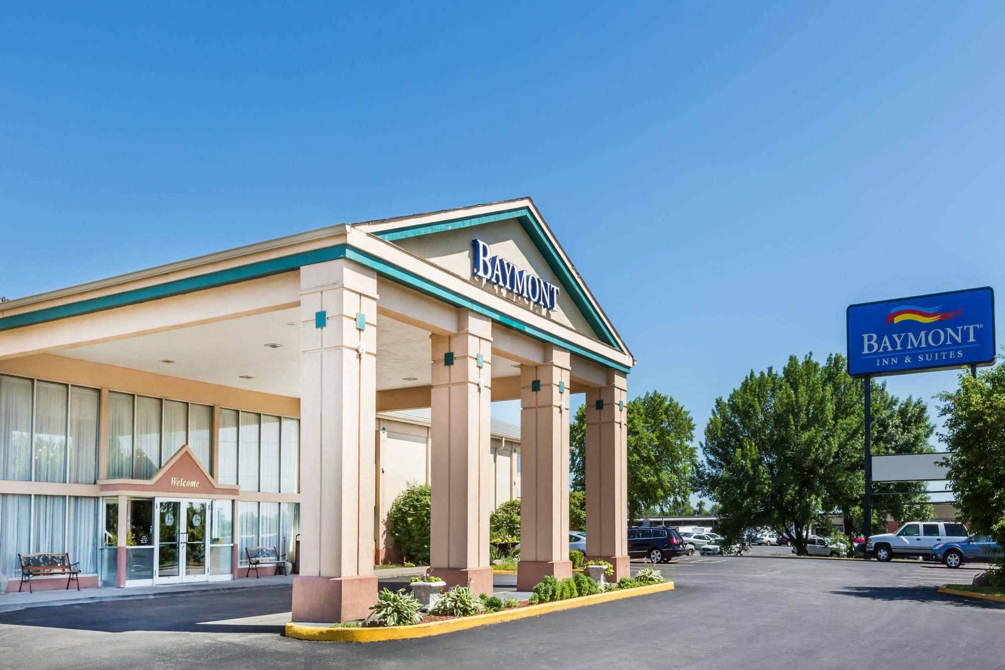 Baymont By Wyndham Des Moines North Hotel Exterior foto